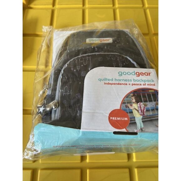 GoodGear Quilted Backpack with Safety Harness toddler - Picture 3 of 4